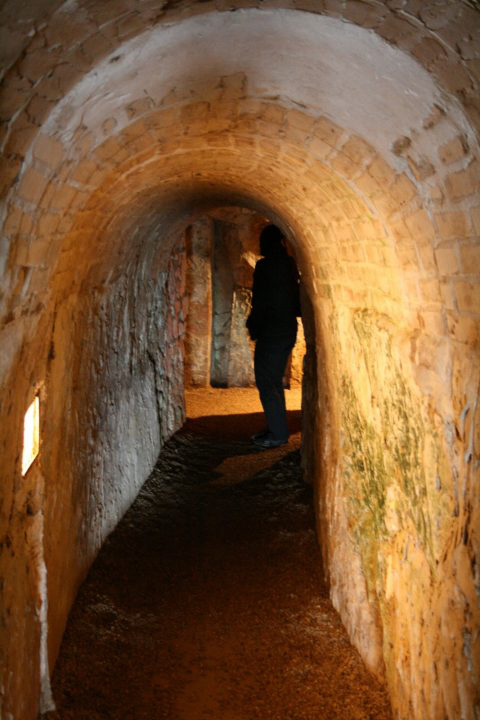 Hellfire Caves in West Wycombe, Treffpunkt des Hellfire Clubs in Medmenham Abbey