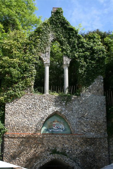 Hellfire Caves in West Wycombe, Treffpunkt des Hellfire Clubs in Medmenham Abbey