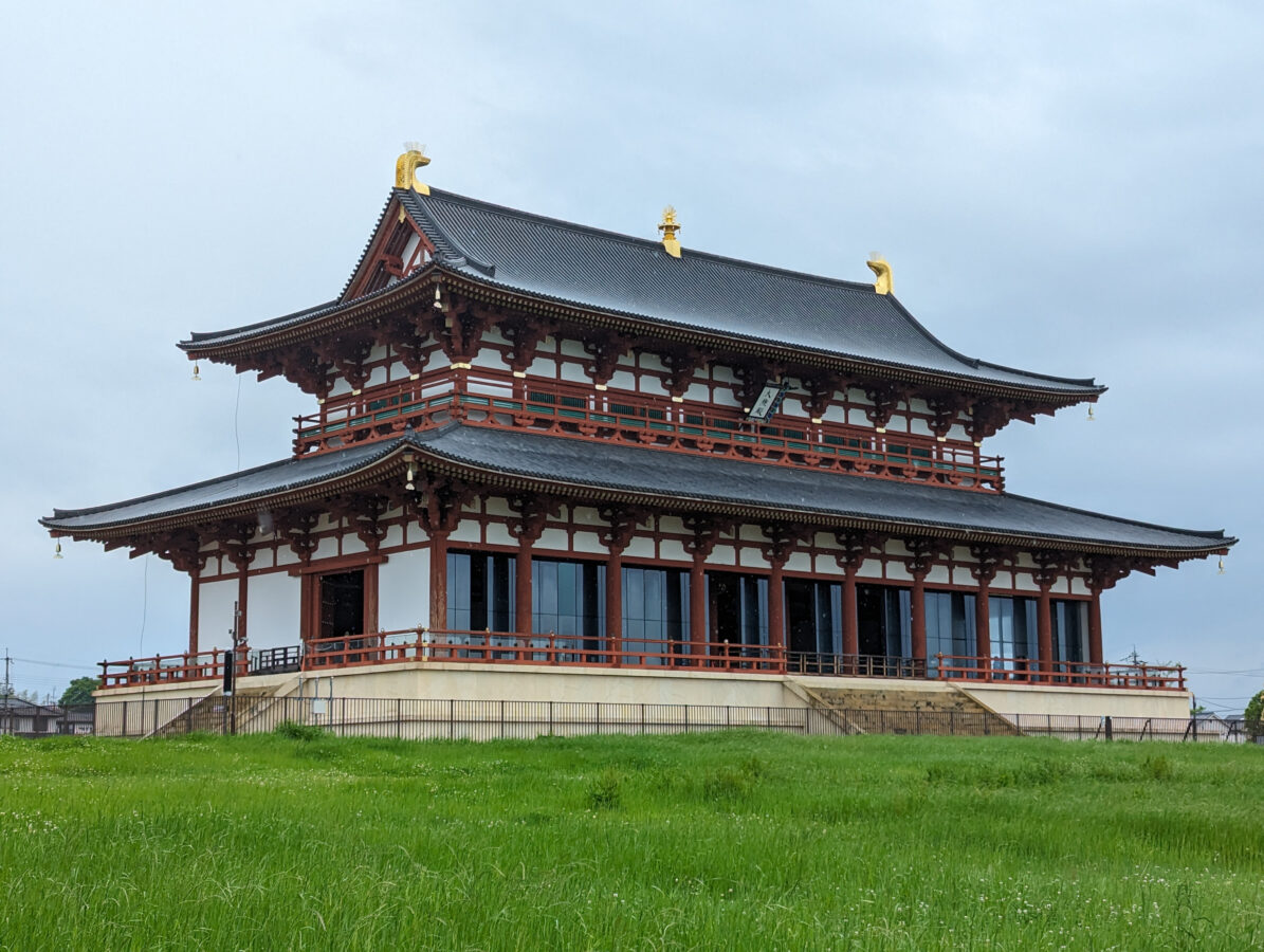 Erste japanische Hauptstadt, die Kaiserstadt Nara - Kaiserpalast in Nara