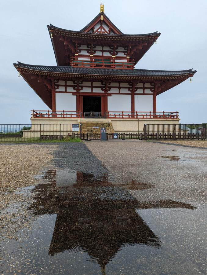 Erste japanische Hauptstadt, die Kaiserstadt Nara - Kaiserpalast in Nara